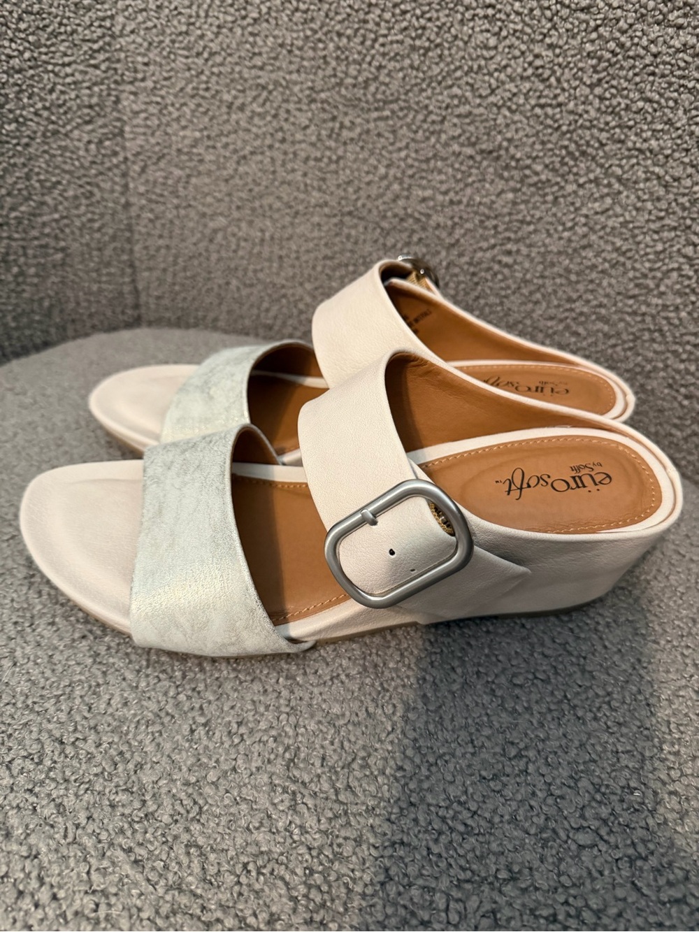 Eurosoft Rue Wedge Sandal in Silver/Bone (Women)